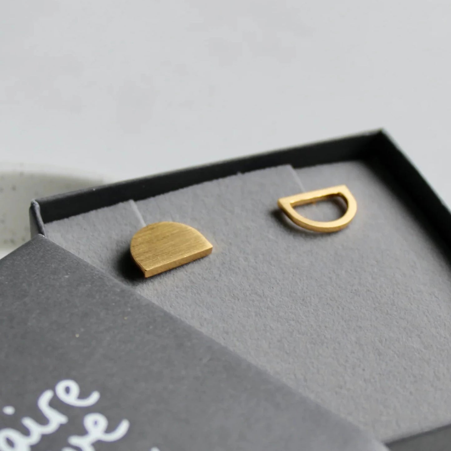 Arc Odd Studs - Gold